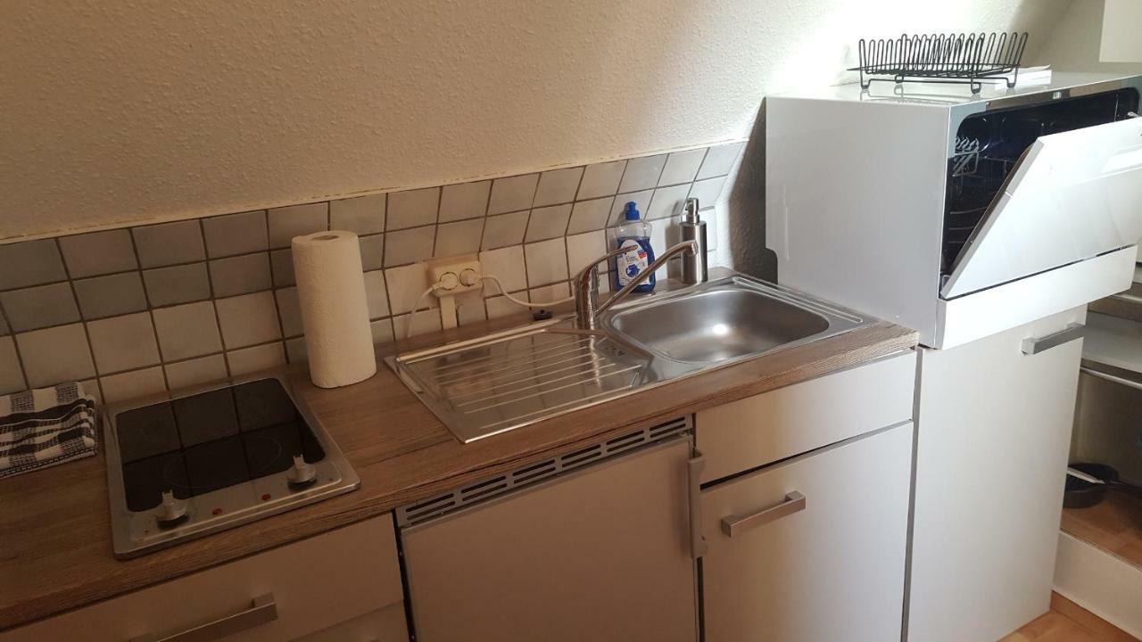 Mona S. Apartment